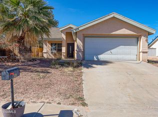 5819 Sanderling Dr, Santa Teresa, NM 88008