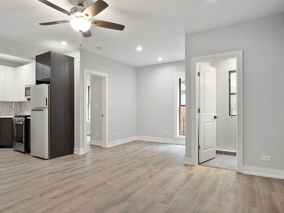 1st image of 1649-1655 W Jonquil Ave #1651-10
