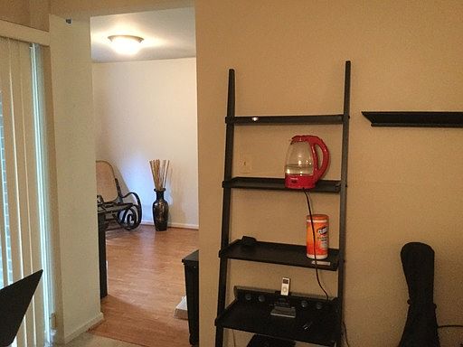 4th image of 422 Girard St APT T3