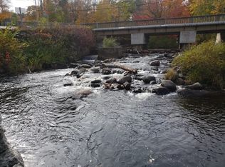 238 Main St #4, West Paris, ME 04289