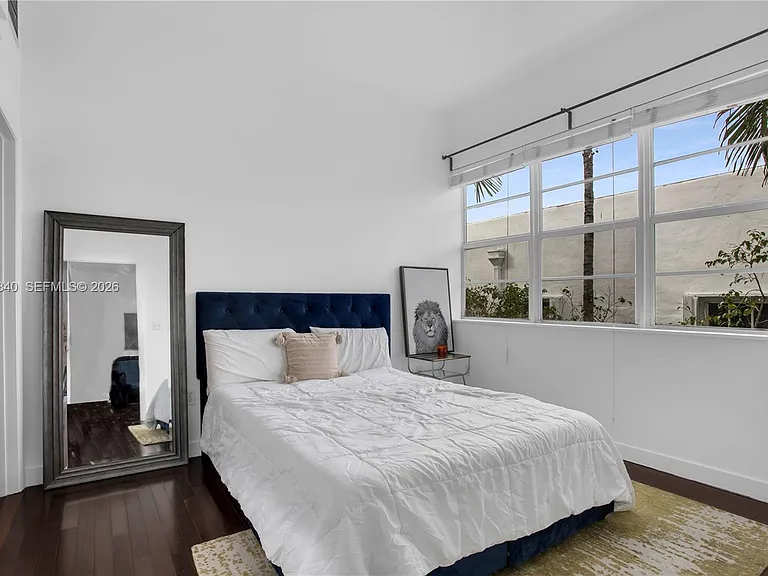 935 Euclid Ave #8 — Photo 6