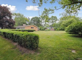 0 Linville Dr, Waterford, MI 48328