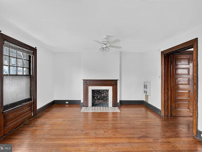 1816 Pine St #3R — Photo 6