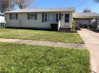 777 Remington Dr, North Tonawanda, NY
