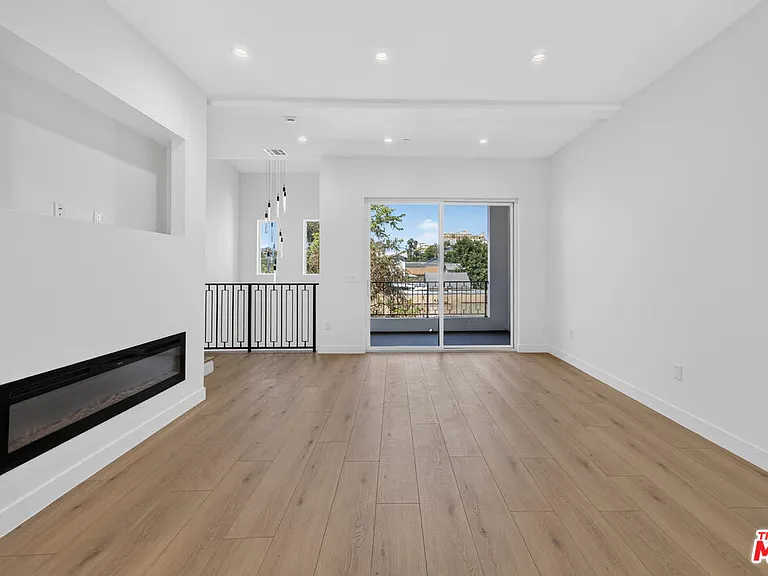 2424 N Council St — Photo 11
