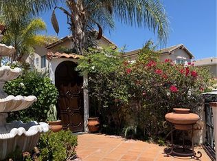 735 Rembrandt Cir, Corona, CA 92882