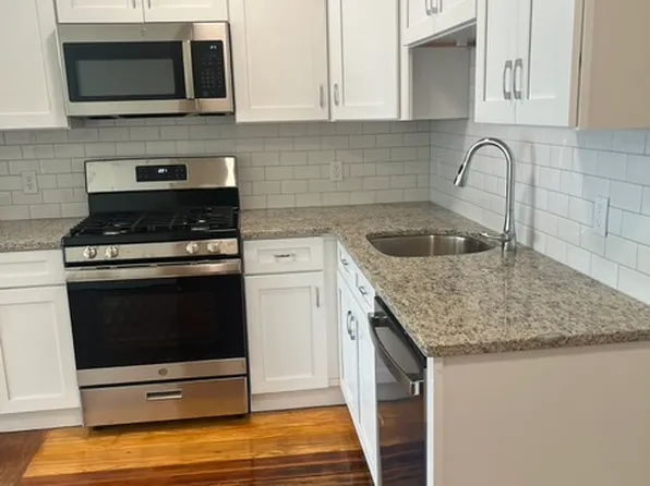 135 Whitman St #2W-2, New Bedford, MA 02745