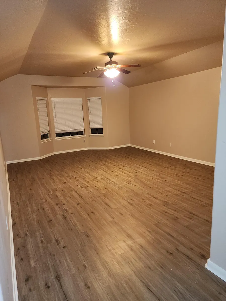 Building Photo - 4918 Landward Ln