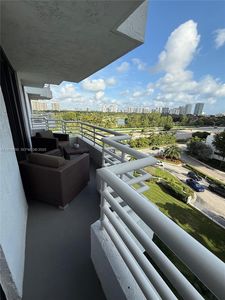 3300 NE 192nd St APT 808, Aventura, FL, 33180