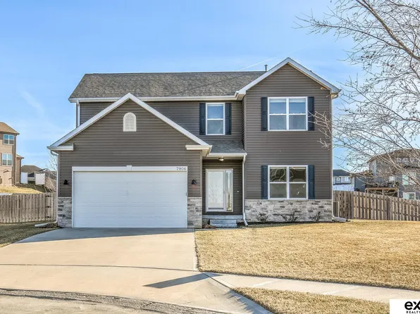 7906 N 173rd Terrace Cir, Bennington, NE 68007