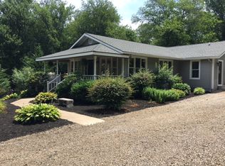 76 Deal Rd, Franklin, NC 28734