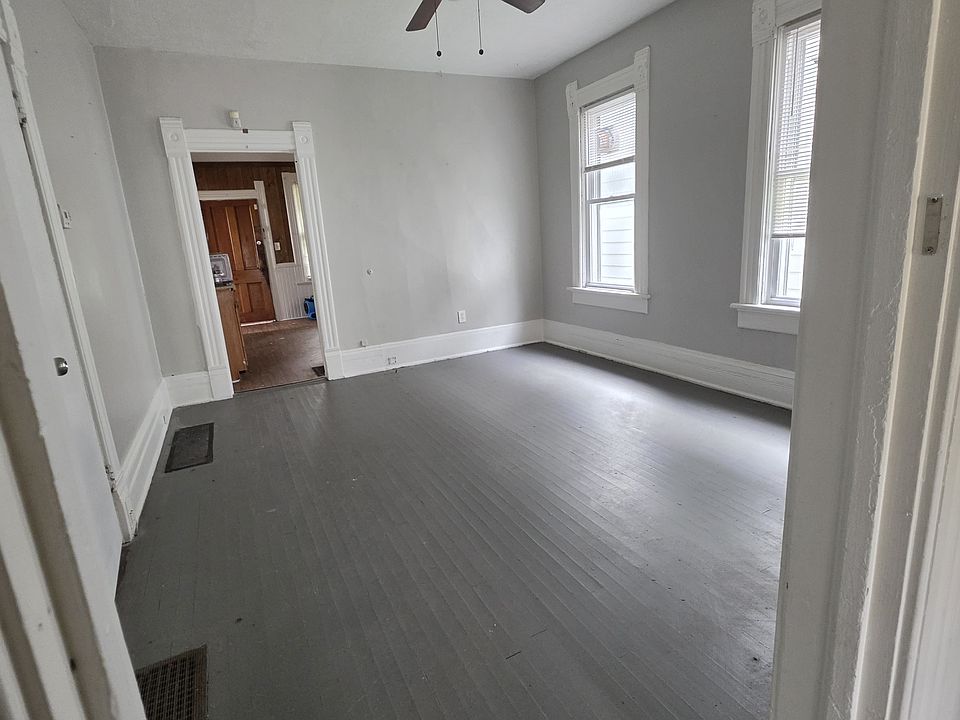 1st image of 2930 N 1st St #L