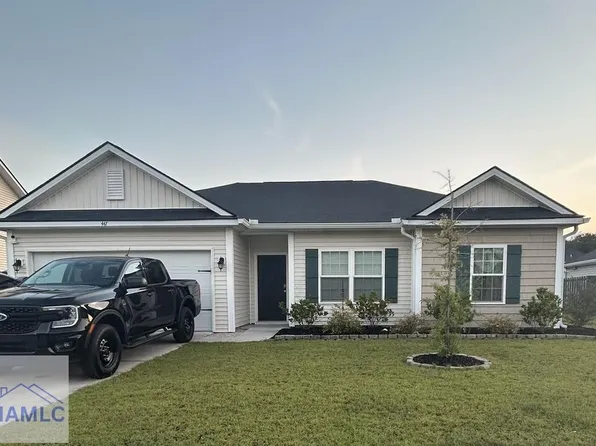 447 Brightleaf Cir, Hinesville, GA 31313