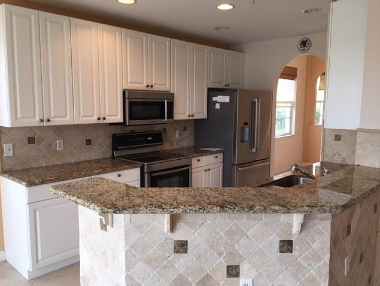1st image of 3056 Horizon Ln