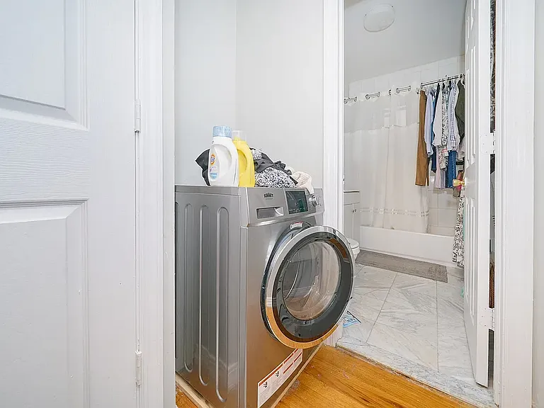 587 Riverside Dr #2E — Photo 10