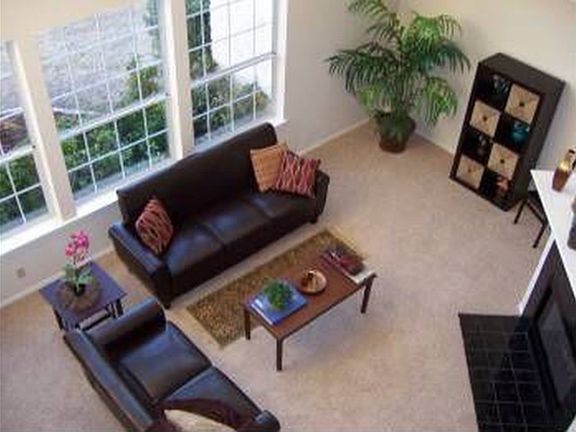 5th image of 5204 Crystal Water Dr