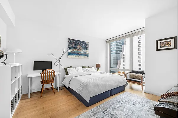 Rented by Corcoran | media 12