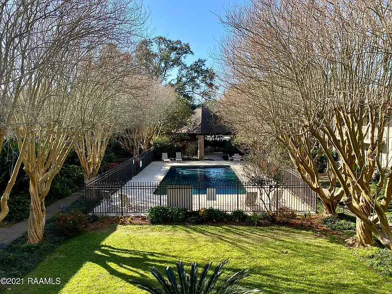 213 Bendel Rd #208 — Photo 18