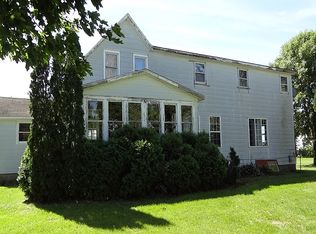 231 Sterling Rd, Harmon, IL 61042