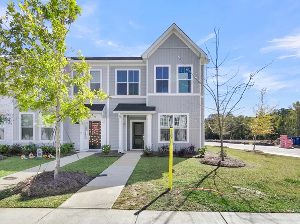 137 Brown Swiss Cir, Summerville, SC 29483