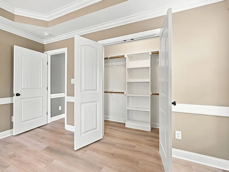 2517 Sawgrass Dr — Photo 24