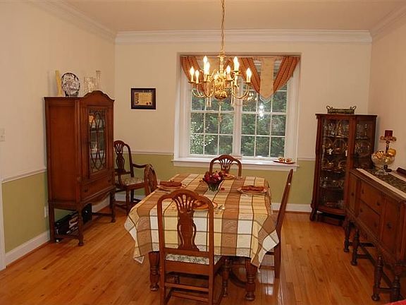 Formal Dining Room