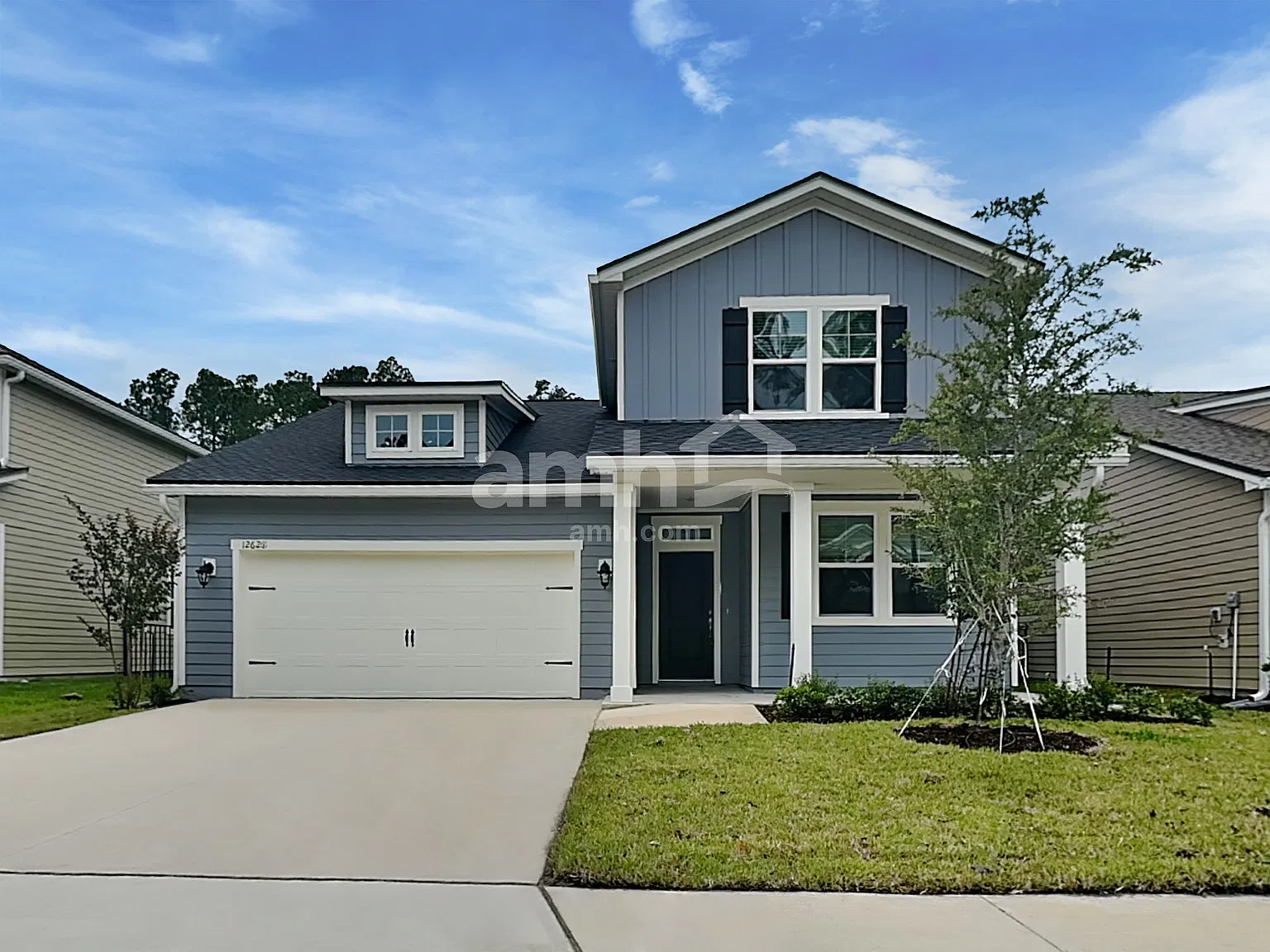 4 bed, 2.5 bath, 2053 sqft, $2,520 — Photo 1