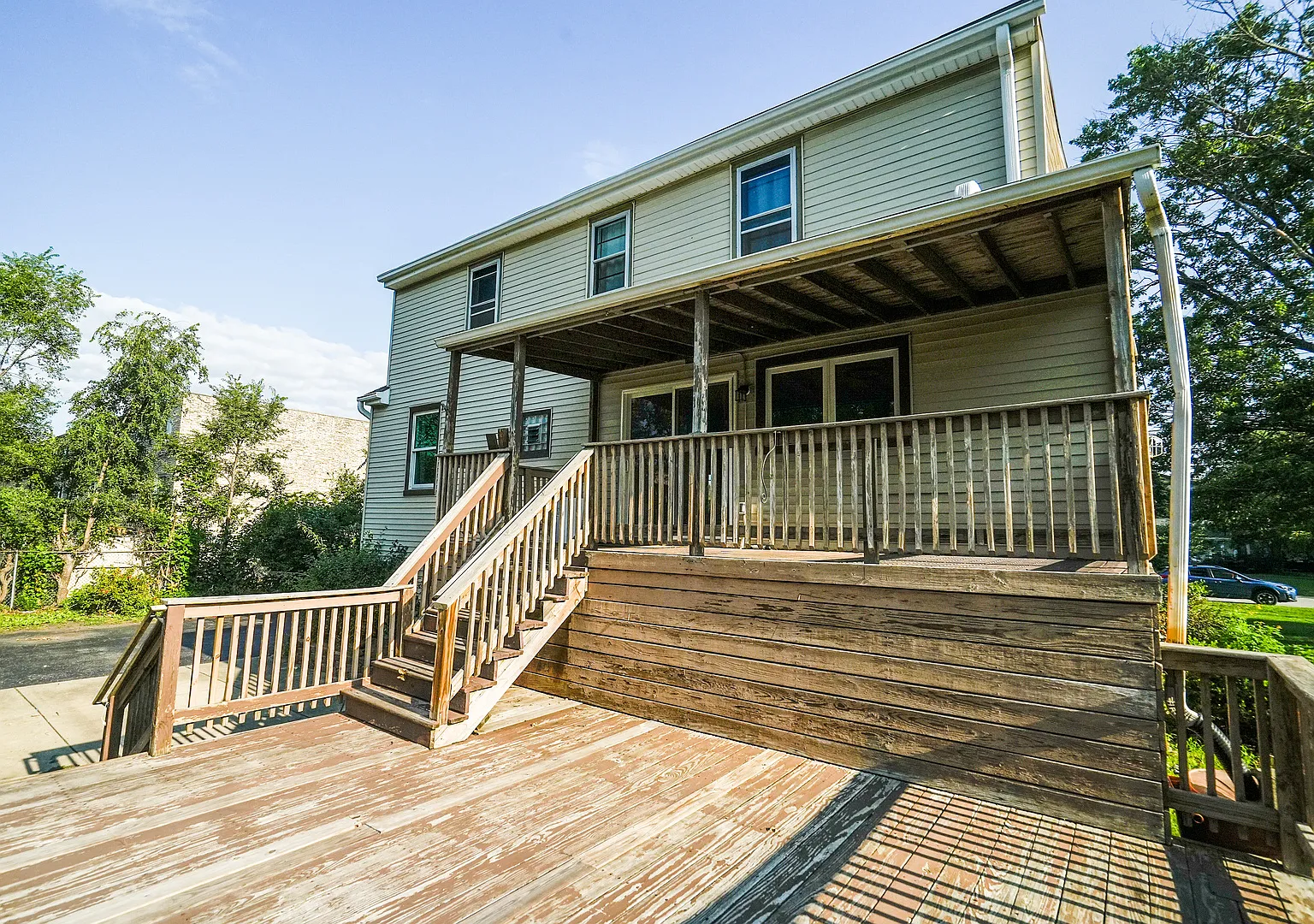 4 bed, 1664 sqft, $3,300 — Photo 2