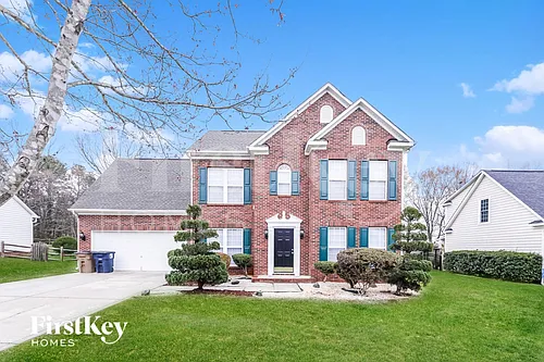 3843 Waters Reach Ln Photo 1