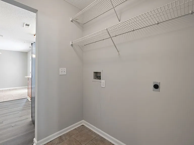 3378 Chadbury Dr NW — Photo 10