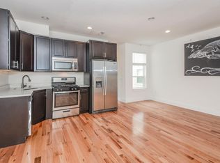 912 N 19th St #C, Philadelphia, PA 19130