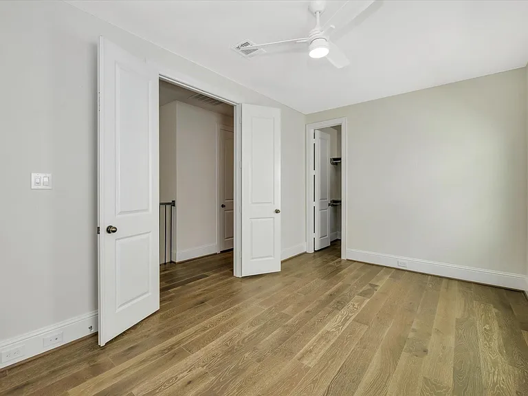 540 W 26th St #A — Photo 44