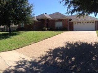 10121 Aragon Dr, Waco, TX 76708