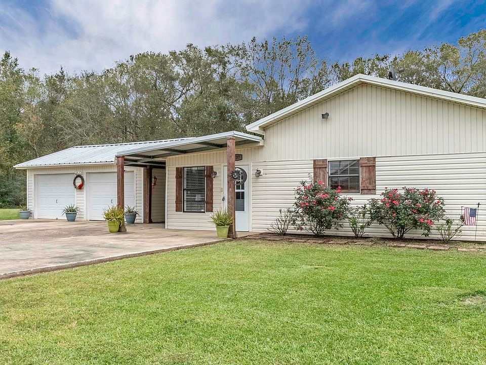 1st image of 137 Lakeview Cir