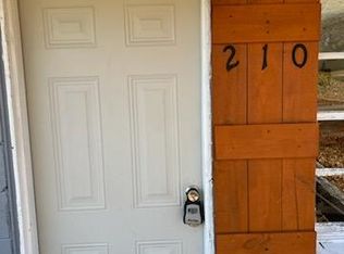 210 Short Peeler St, Gaffney, SC 29341