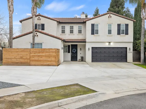 2238 N Quincy Court, Visalia, CA 93291