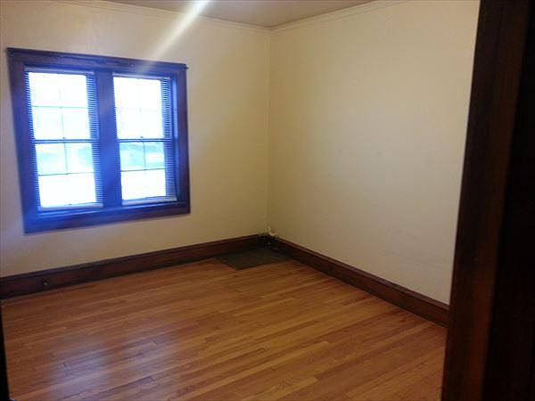 1st image of 3919 N Morris Blvd APT 201