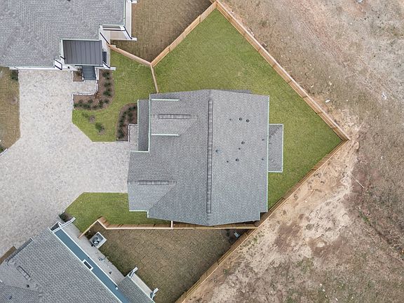 3rd image of 1420 Shaded Rock Dr