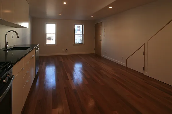 Rented by Horowitz Real Estate | media 46