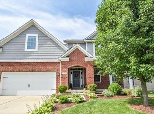 5374 W Hoge Dr, Bloomington, IN 47403