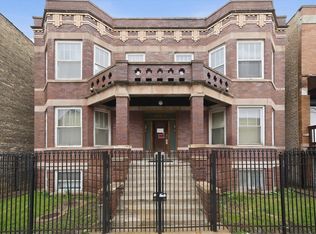 2917 N Kedzie Ave, Chicago, IL