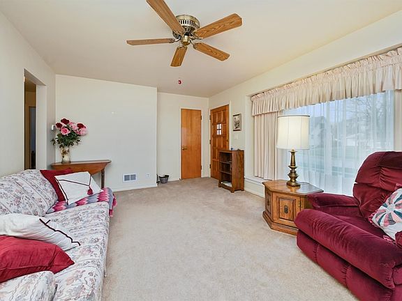 2nd image of 504 Herrick Park Dr
