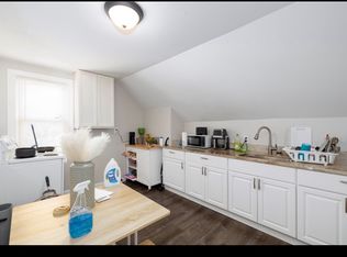 79 Vine St #2, East Providence, RI 02914