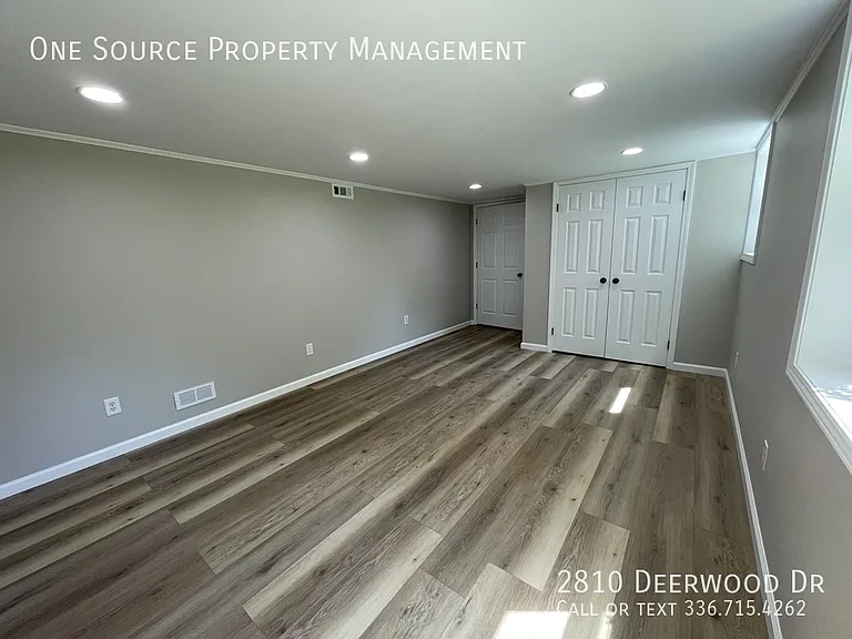 2810 Deerwood Dr — Photo 20
