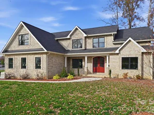 101 McAlway Rd, Charlotte, NC 28211