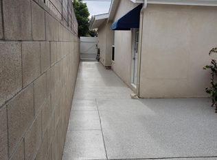 365 Flower St #B, Costa Mesa, CA 92627