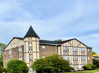 Olde English Village, South Portland, ME 04106