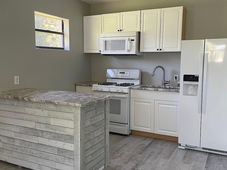 1st image of 165 Belmont Ave #1D