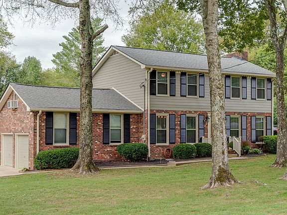 2nd image of 186 Berrywood Dr
