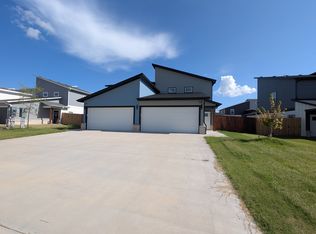 1409 SW Casuarina Dr #2, Bentonville, AR 72713